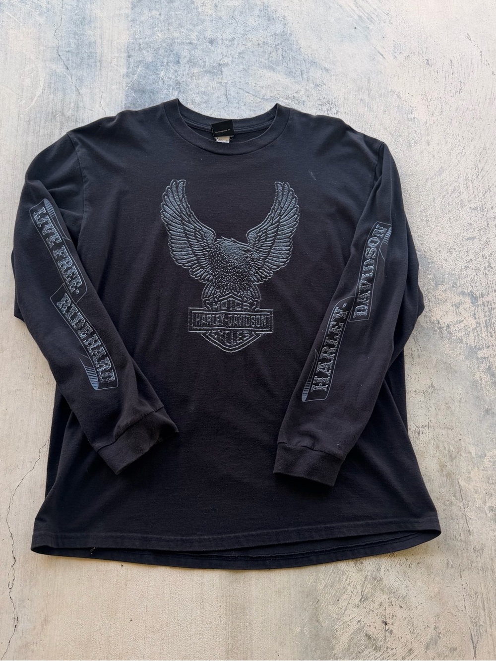 VTG Harley-Davidson Black Long-Sleeve Eagle Graphic Shirt